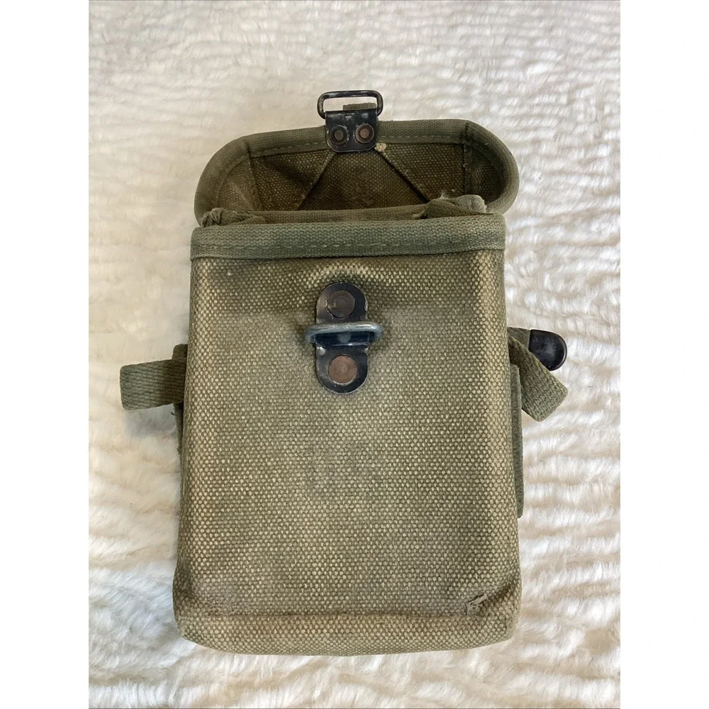 Vietnam Era US Army Military OD Green Canvas Ammo Magazine Pouch Case Vtg 1960s